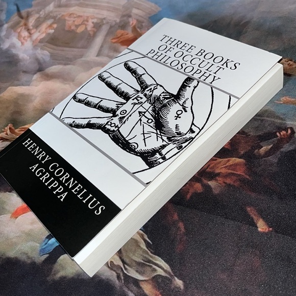 🌟Henry Cornelius Agrippa Book - Picture 3 of 8